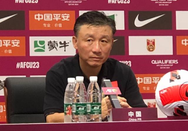 开云官网-成耀东：抑制了阿联酋打法 希望战印度状态会更好