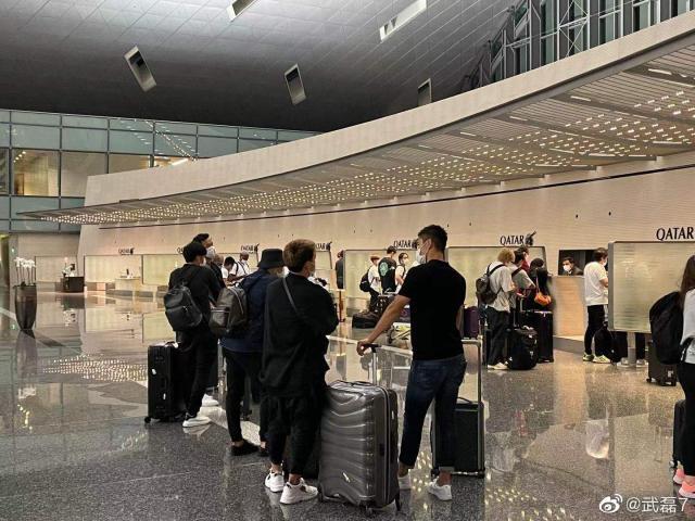 开云体育下载-日本队集体返欧我们只有武磊一人 中日差距尽显！