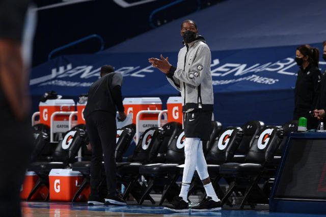 开云体育官网-KD缺阵也能轰147分 哈登欧文率领篮网9人上双